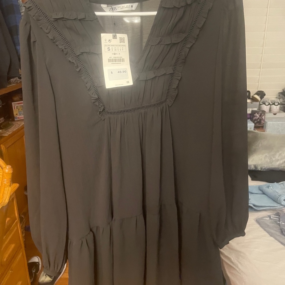 Zara Small dress top